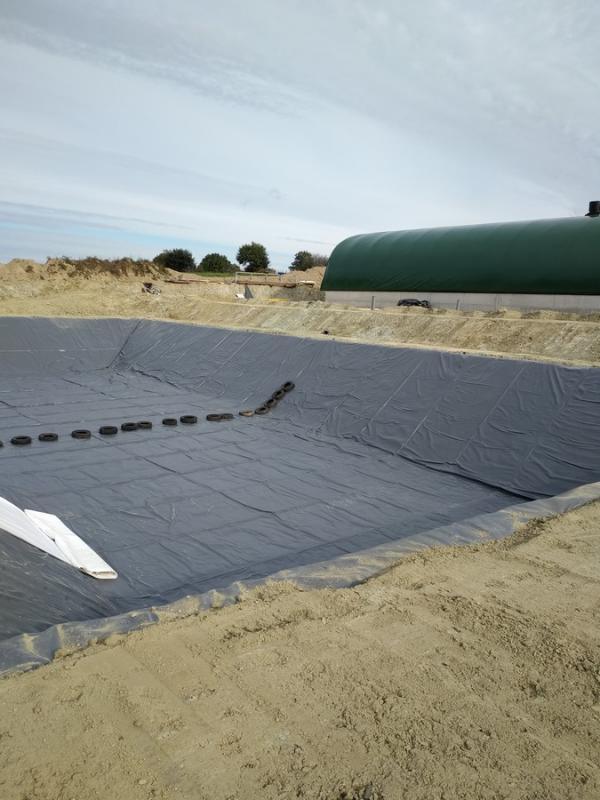 Terrassement avec géomembrane